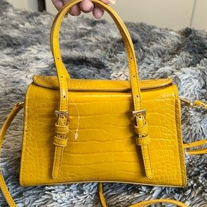 NWOT Zara crocodile purse